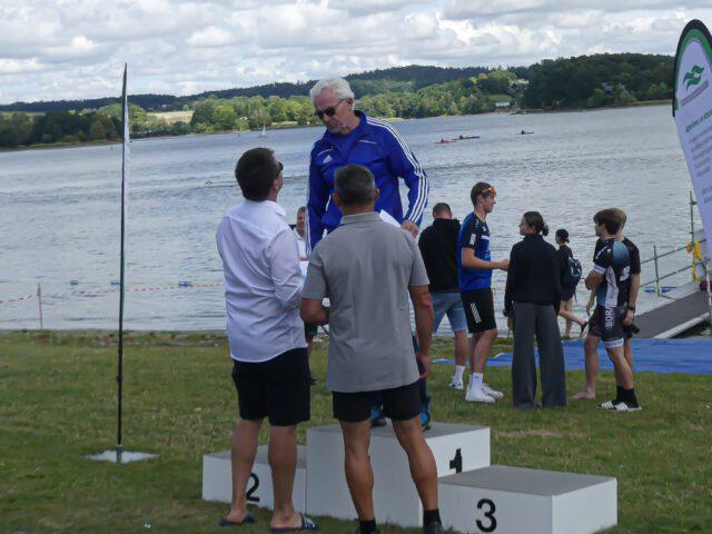 Karl Heinz holt Gold